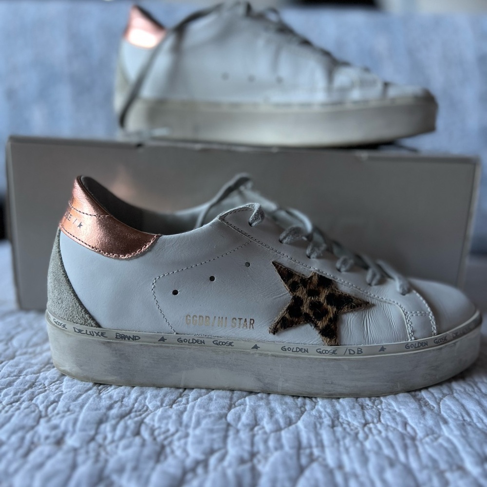 Golden Goose Platform Sneaker
Hi Star Leather Upper Leopard
Size 38